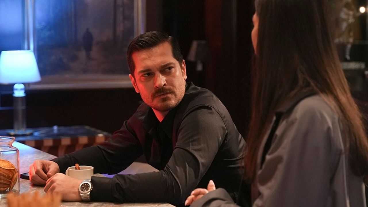 Başrollerde Çağatay Ulusoy ve Demet Özdemir’in Buluşmasıyla Eşref Rüya Dizisi