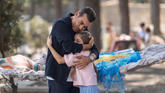 Ben Onun Annesiyim: Ailesinin Peşinde Yeni Yükselen Bir Efsane