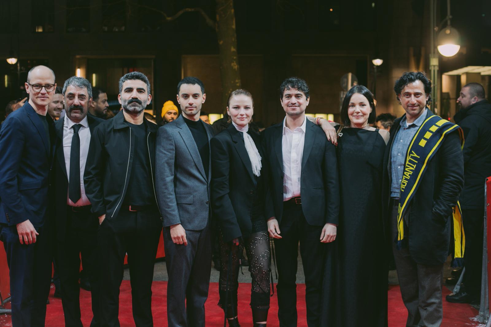 Berlinale 2023'te 'Hysteria' ile Aziz Çapkurt'un Başarısı
