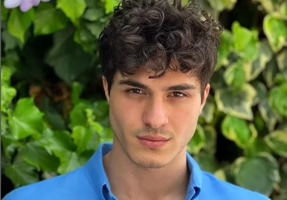 Enes Koçak ve Sahipsizler Dizisi