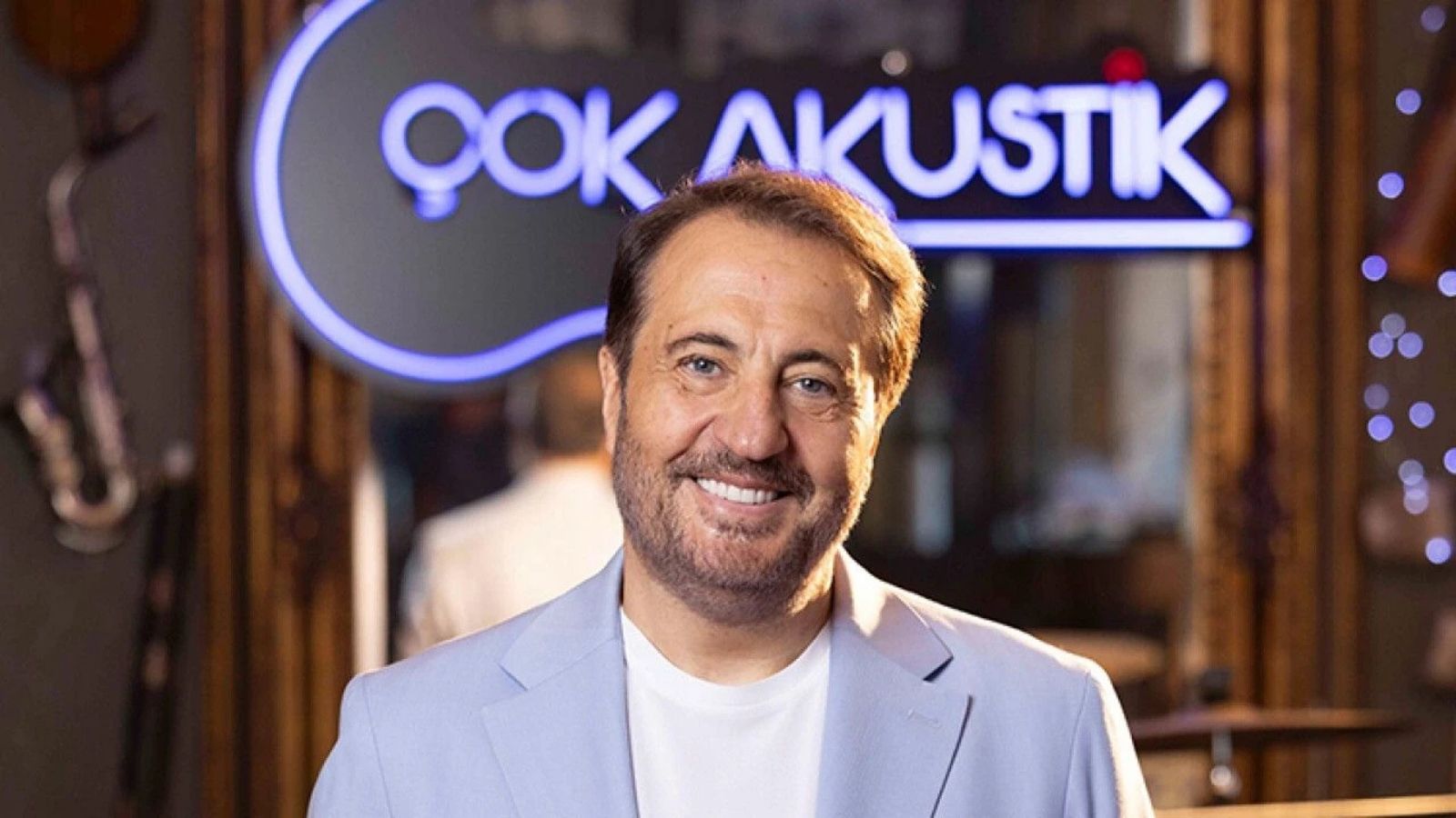 Ercan Saatçi: Türk Müziğinin Önemli İsimlerinden Biri