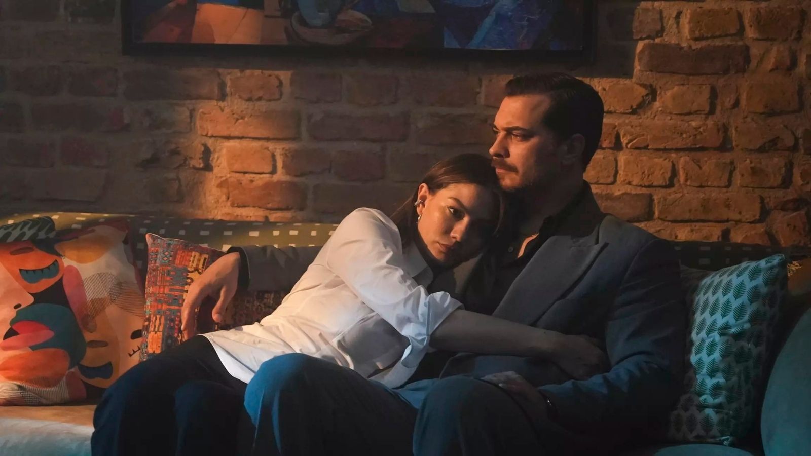 Eşref Rüya 19. Bölüm: Yeni Planlar ve İhanetler İçinde Derinleşen Oyunlar