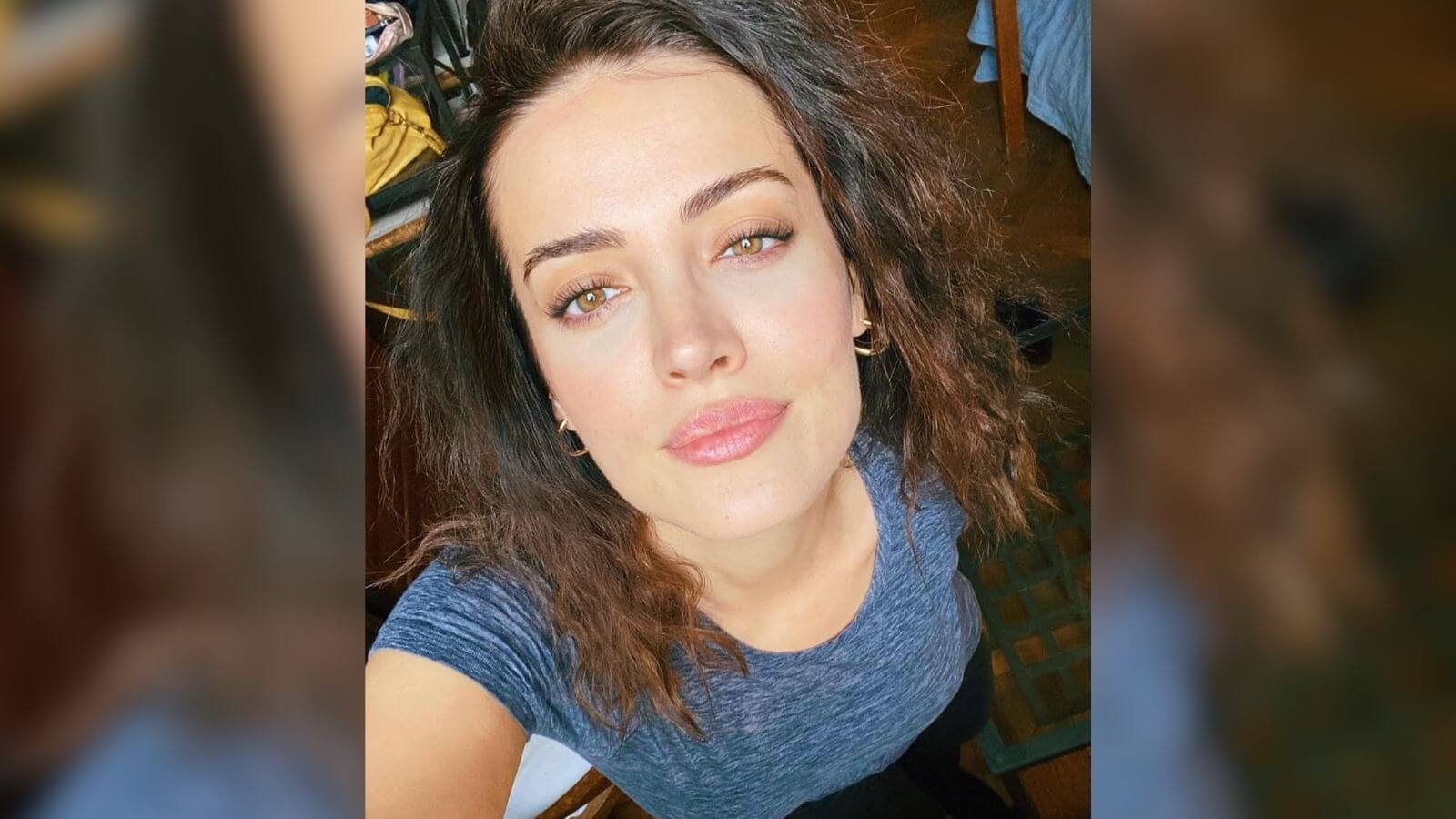 İrem Sak’ın Havalimanı Röportajlarına Gönderdiği Açık Söz ve Muhabirin Sert Cevabı