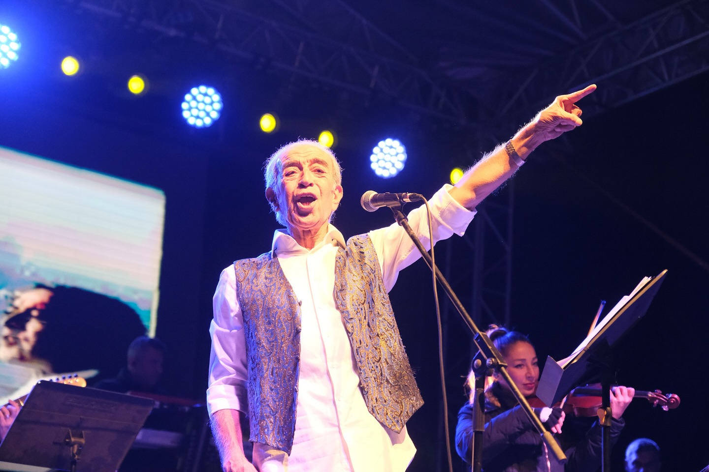 Usta Müzisyen Edip Akbayram Hayatını Kaybetti